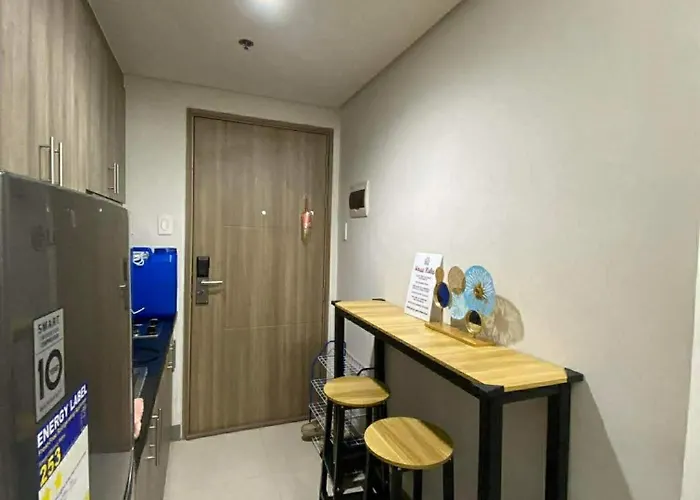 Apartahotel Marhulz Two Bedroom Staycation At S Residences Manila